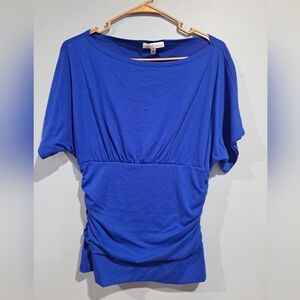 Blue casual top